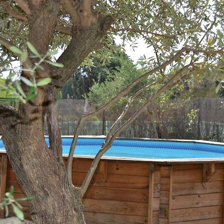 Juste Derriere Chez Nous Villa Boulbon Екстериор снимка